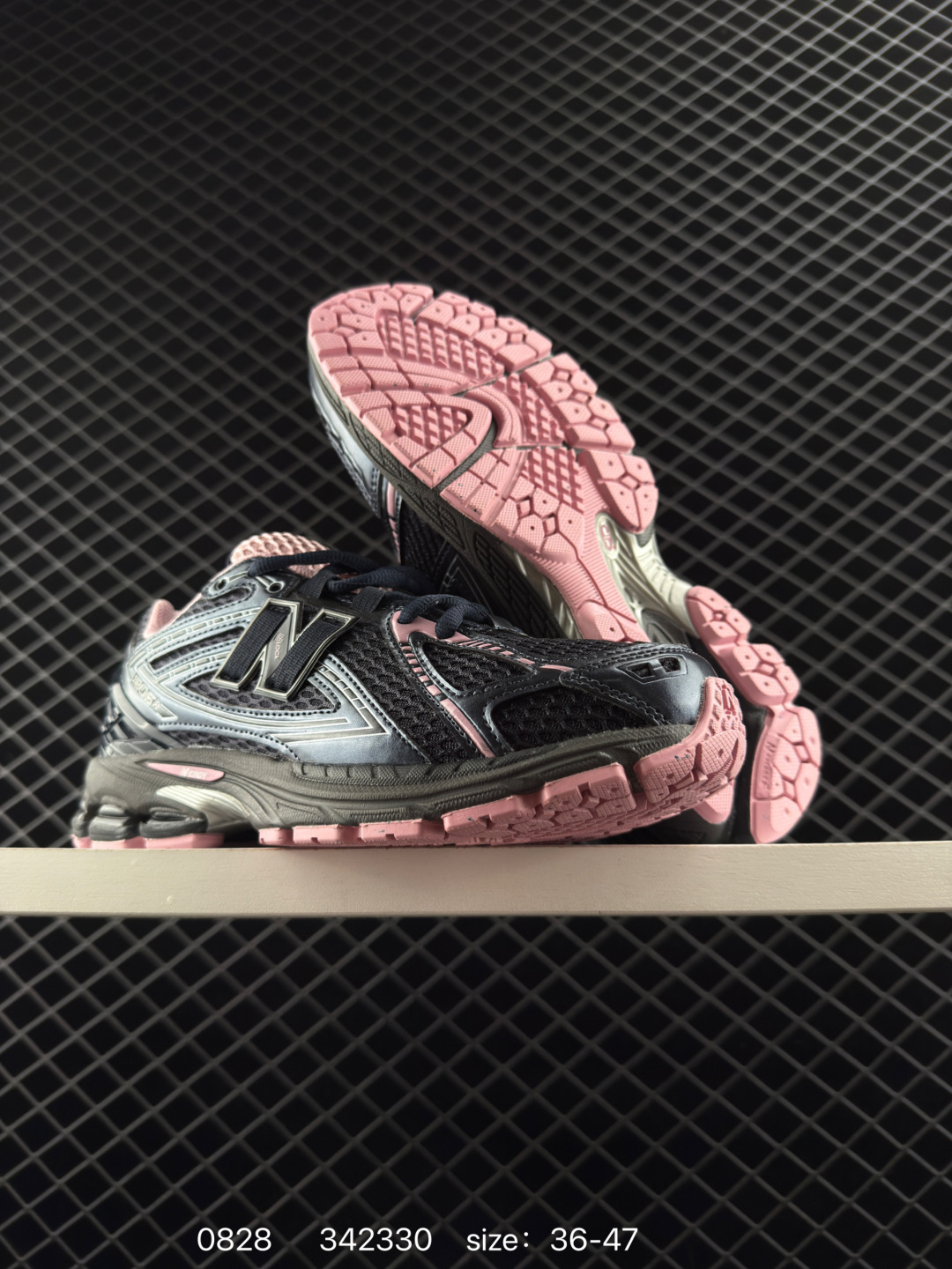 New Balance M1906RI NB